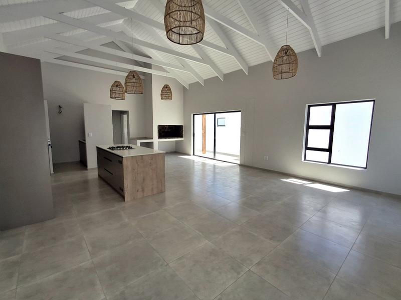 3 Bedroom Property for Sale in Britannia Bay Western Cape